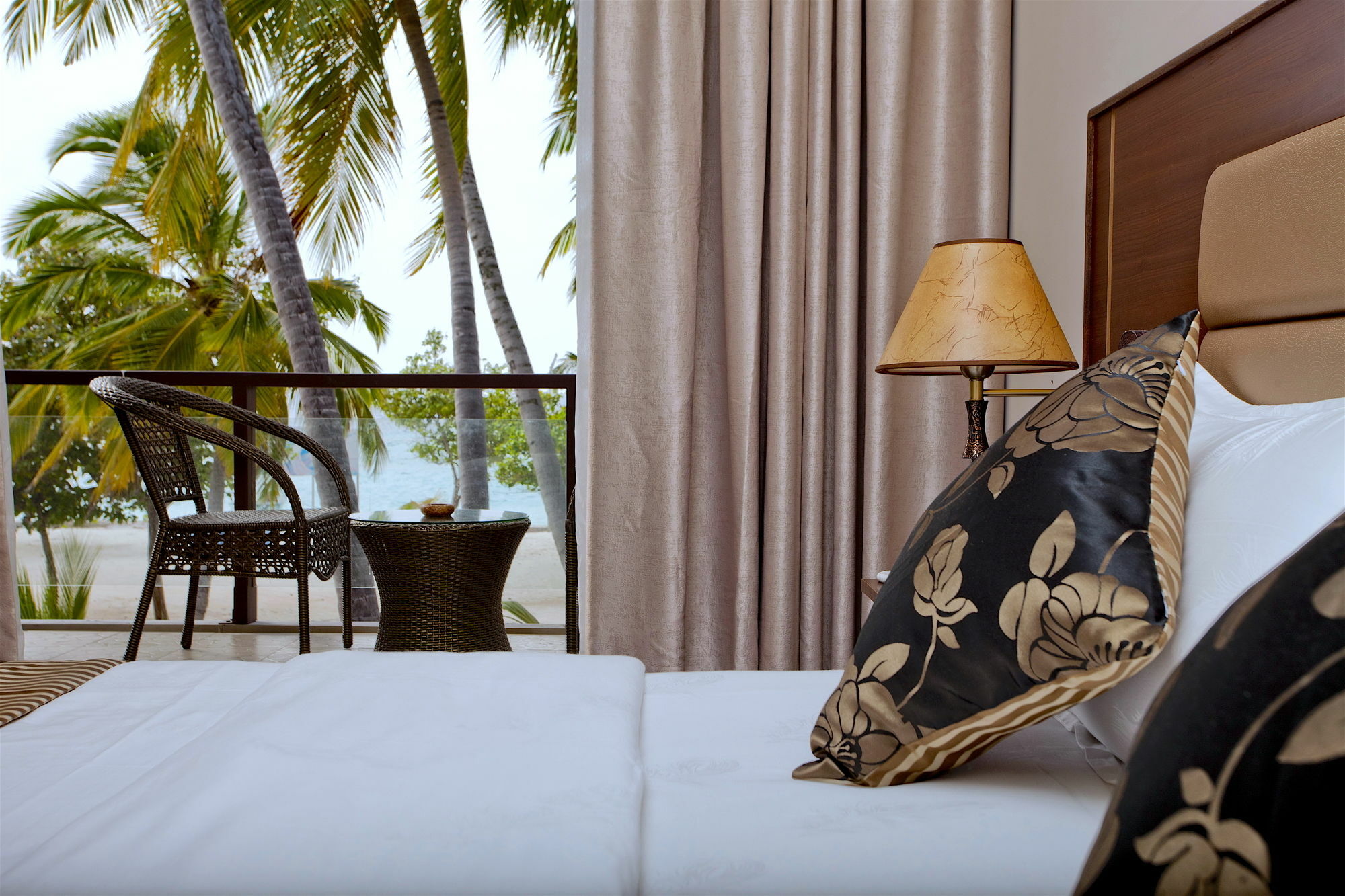 Kaani Beach Hotel Maafushi Zewnętrze zdjęcie